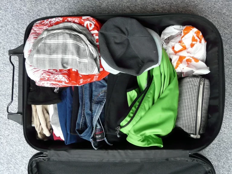 How to pack light for a stress-free city break